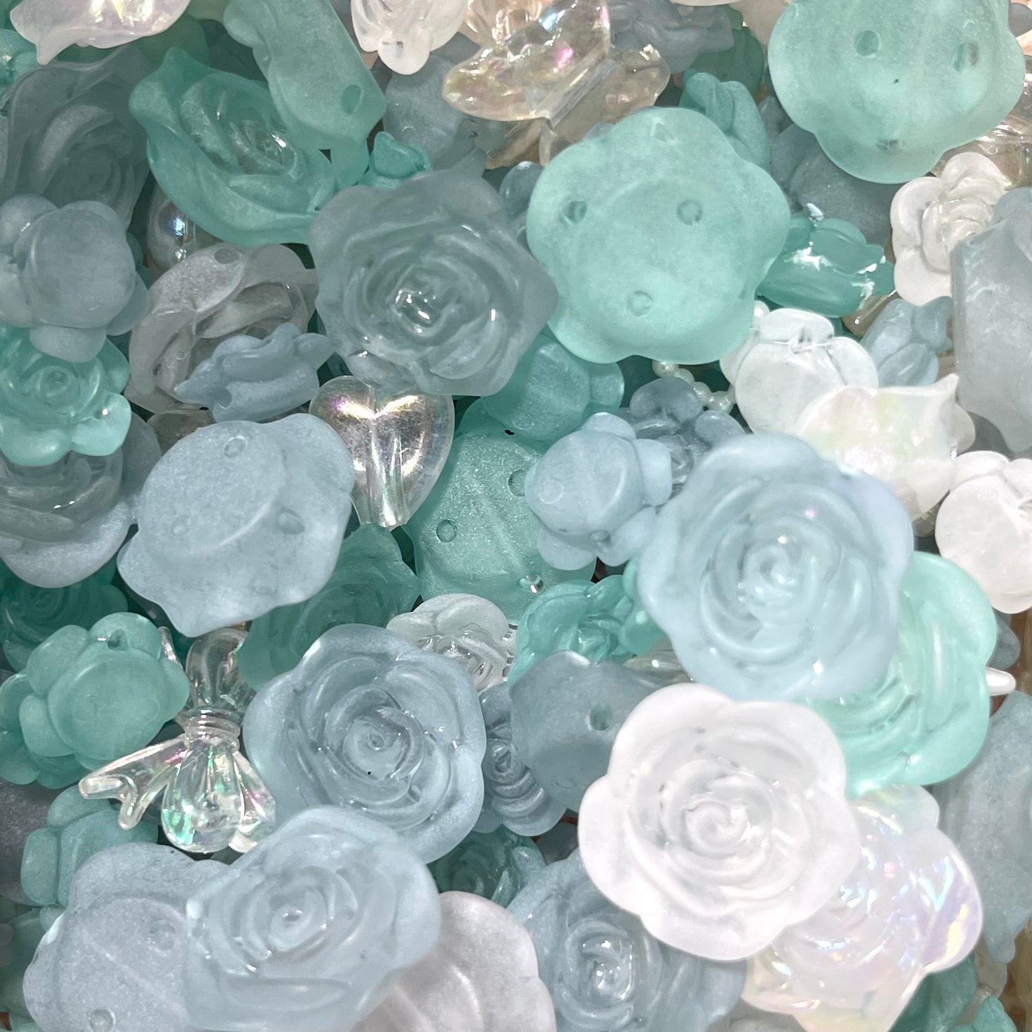 【CraftBeast handmade】Phone case DIY kit - Step2: CHARMS